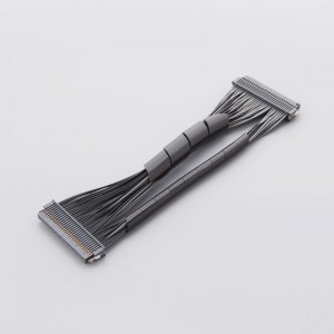 Samtec 1.27 Pitch ISDF-05-D CC03M-2830-G الصف المزدوج المطلي بالمحطة الذهب موصل كابل الأسلاك